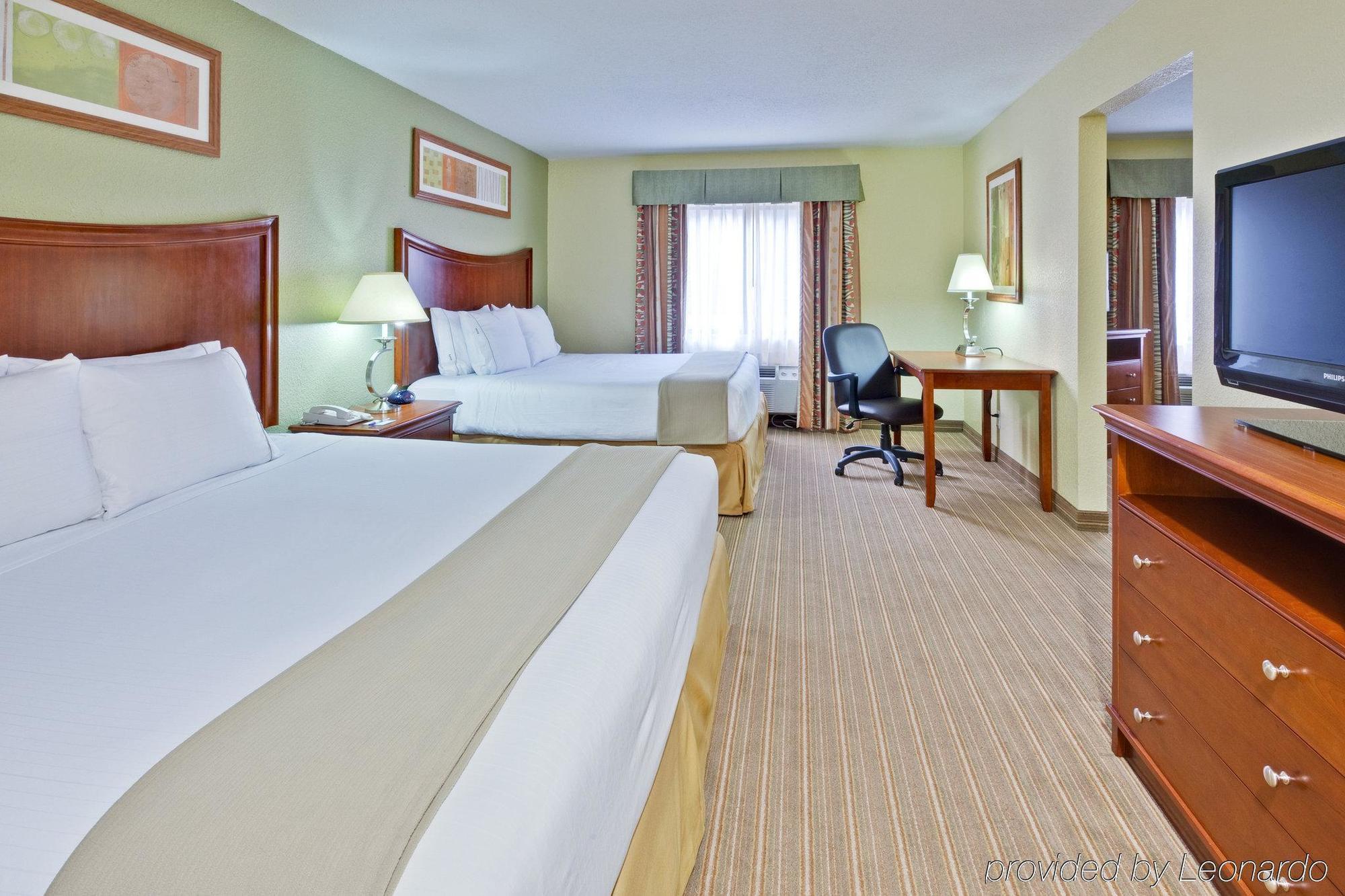 Holiday Inn Express Winfield - Teays Valley Hurricane Стая снимка