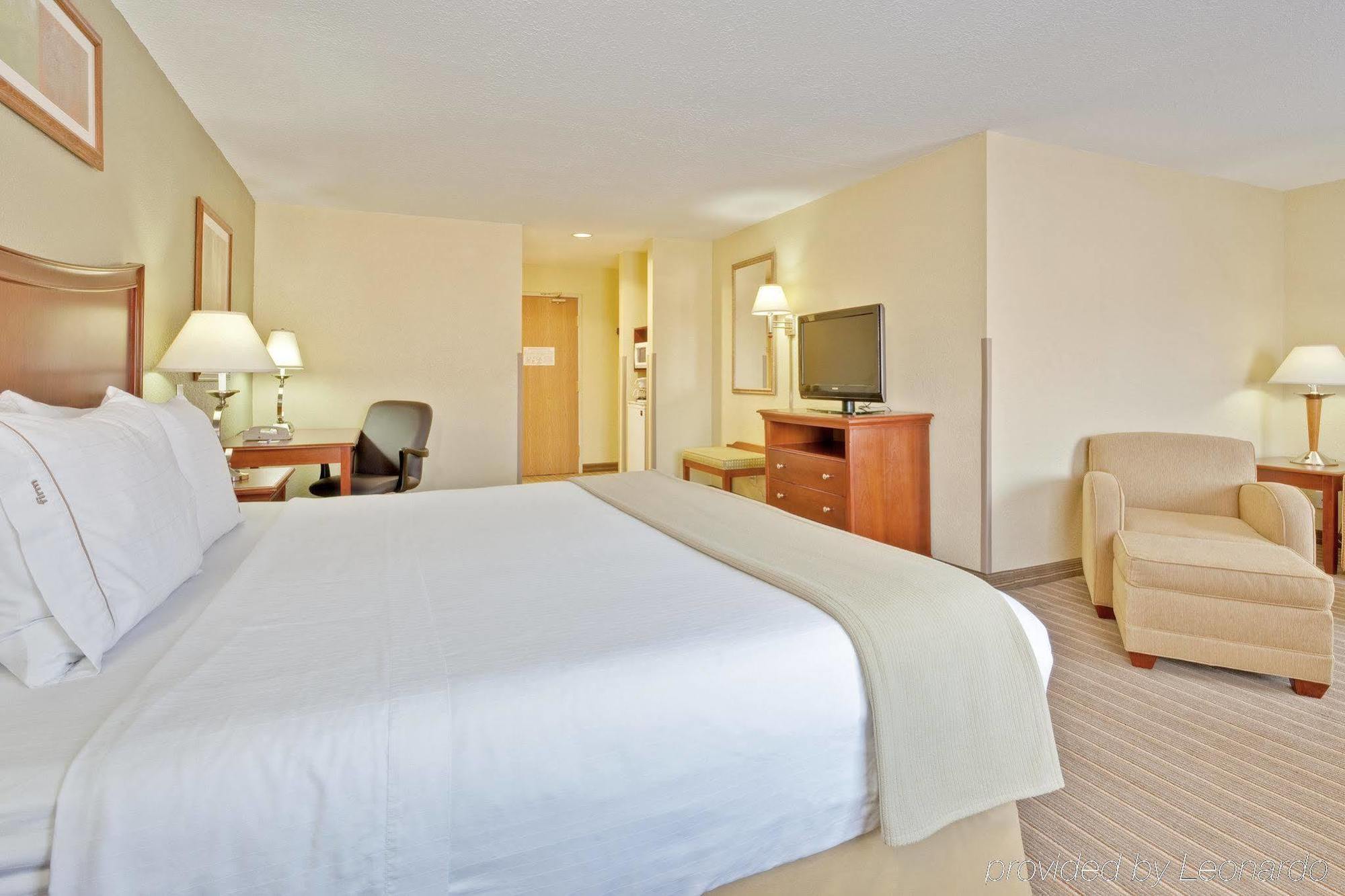 Holiday Inn Express Winfield - Teays Valley Hurricane Стая снимка