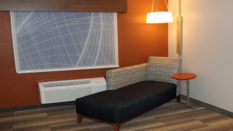 Holiday Inn Express Winfield - Teays Valley Hurricane Екстериор снимка