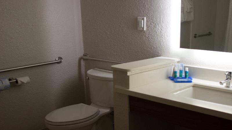 Holiday Inn Express Winfield - Teays Valley Hurricane Екстериор снимка