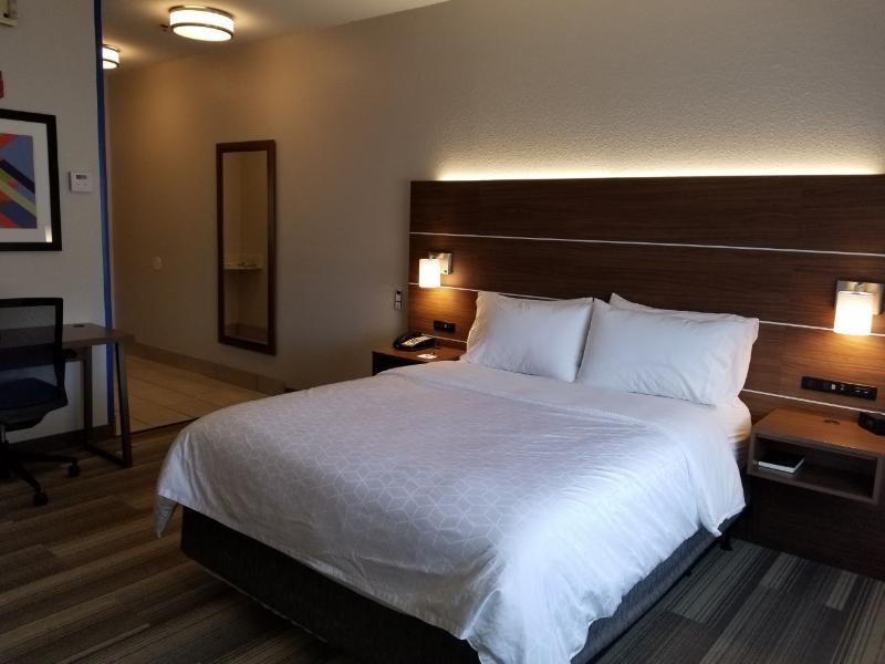 Holiday Inn Express Winfield - Teays Valley Hurricane Екстериор снимка